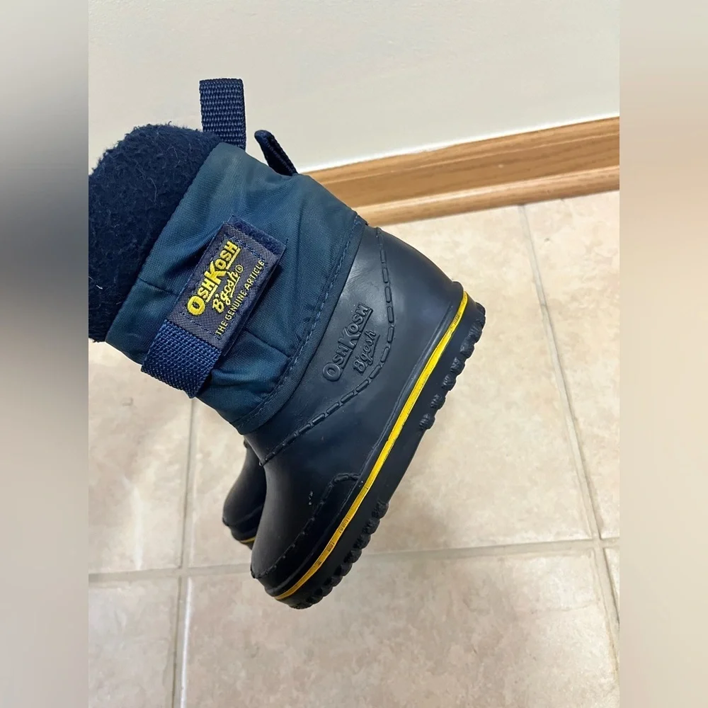 OshKosh B'gosh toddler boots